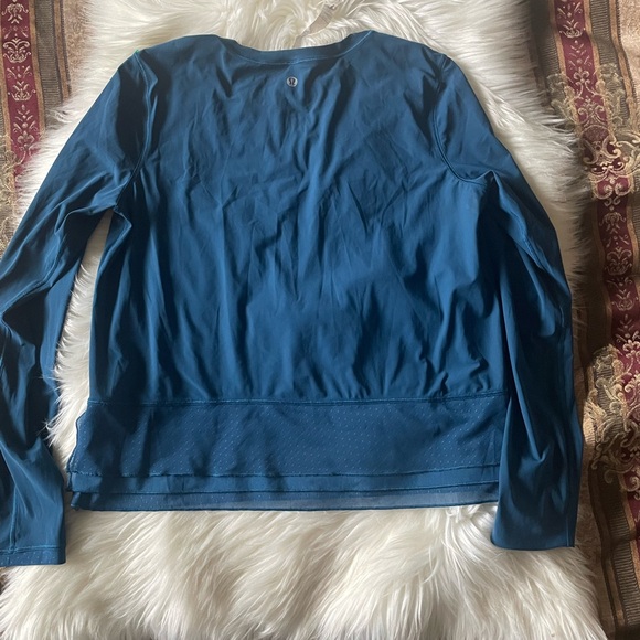 Lululemon Athletica Teal Long Sleeve Top - Picture 8 of 10
